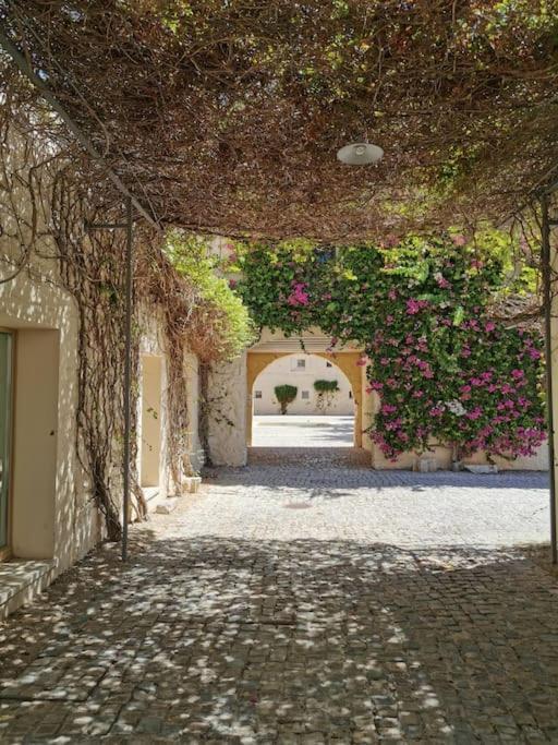 Nova Casa Com Piscina No Convento Das Bernardas Tavira Esterno foto